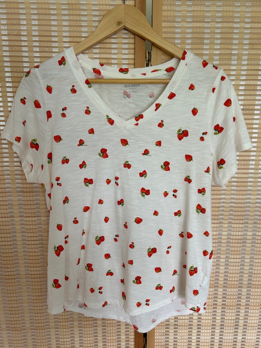 Old Navy White V-Neck Tee with Red Strawberry Motif